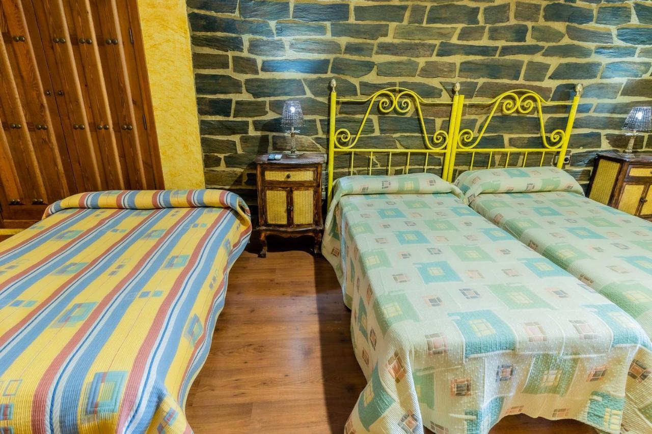 Hotel Rural El Labriego By Vivere Stays Plasenzuela Eksteriør billede