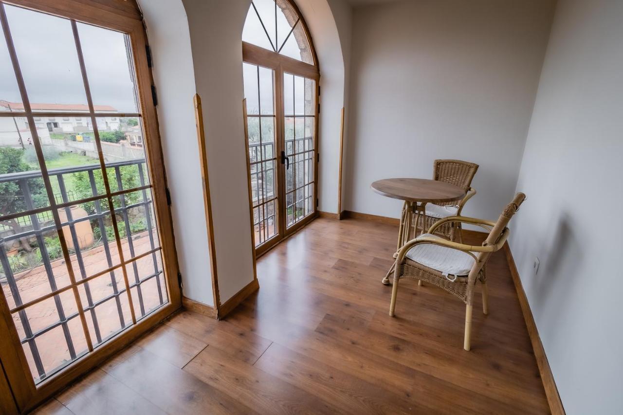 Hotel Rural El Labriego By Vivere Stays Plasenzuela Eksteriør billede