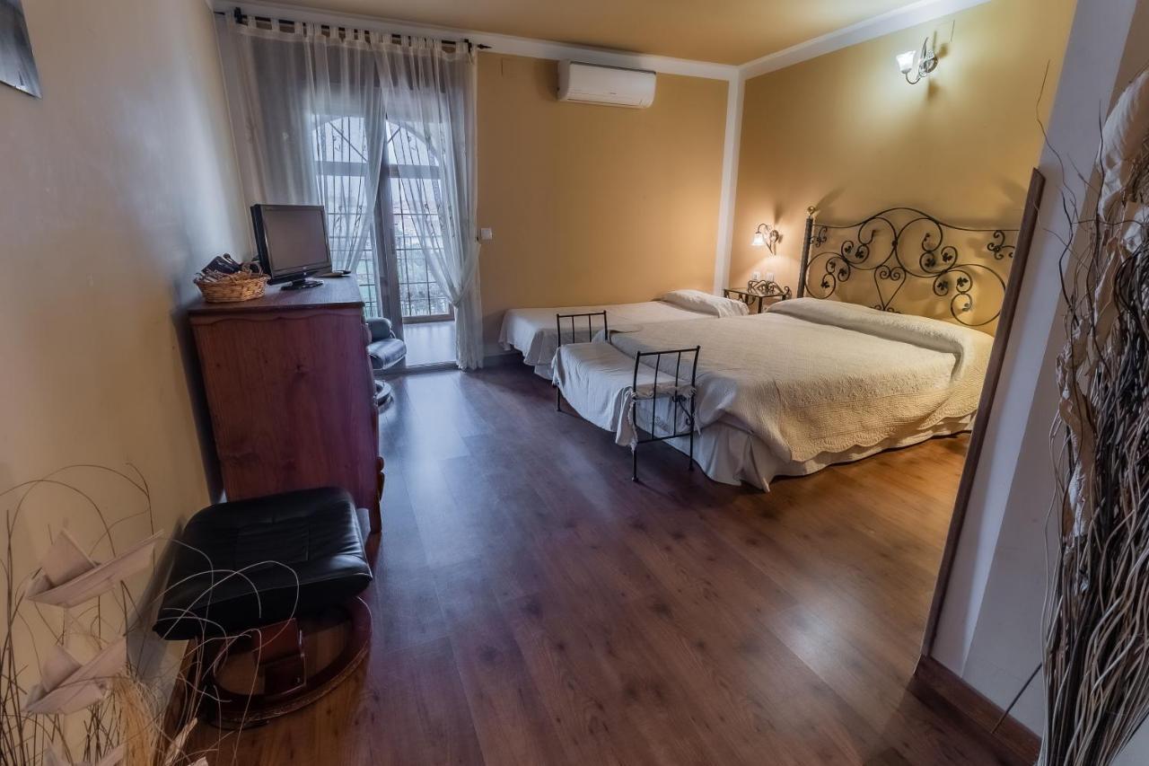 Hotel Rural El Labriego By Vivere Stays Plasenzuela Eksteriør billede